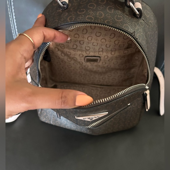 Guess Mini Backpack - Picture 5 of 6